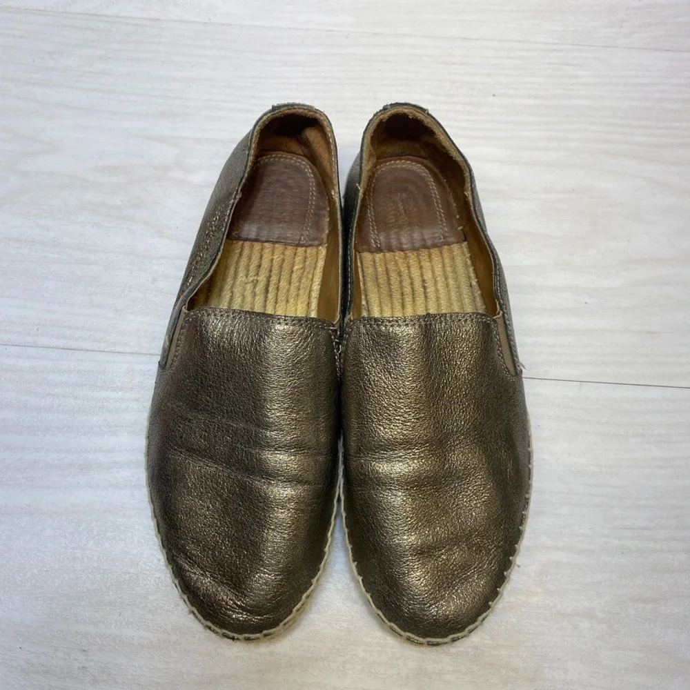 Frye Ivy Espadrille Slip On Gold Metallic Leather‎ Flats 3470070-GSL Womens 7.5M